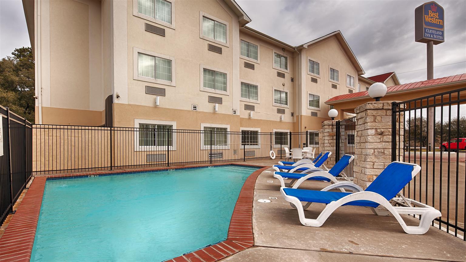 Best Western Inn & Suites Cleveland Ngoại thất bức ảnh